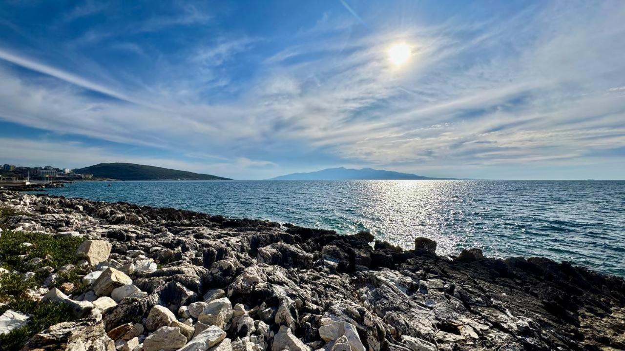 White Sea View Residence Sarandë Eksteriør bilde