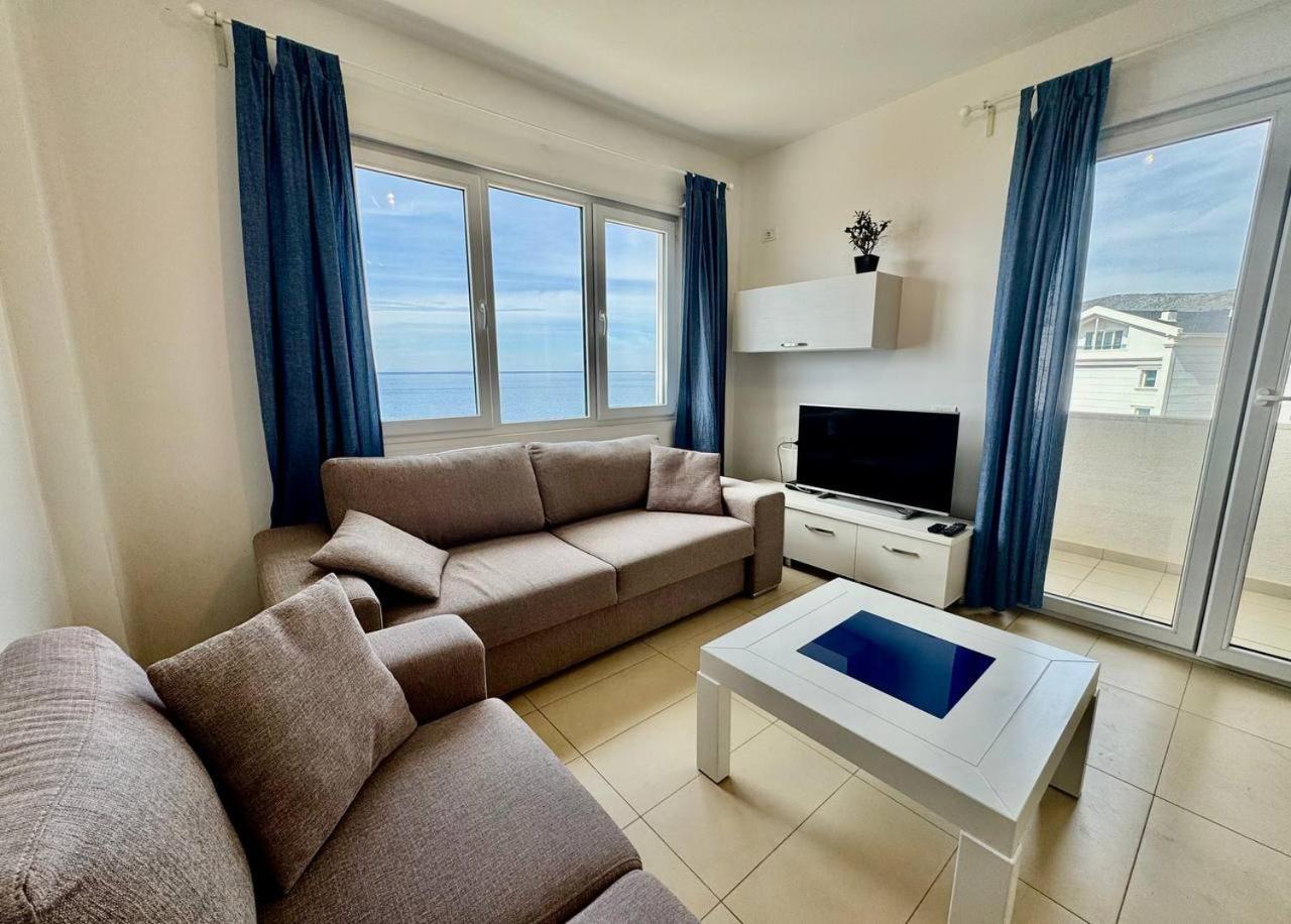 White Sea View Residence Sarandë Eksteriør bilde