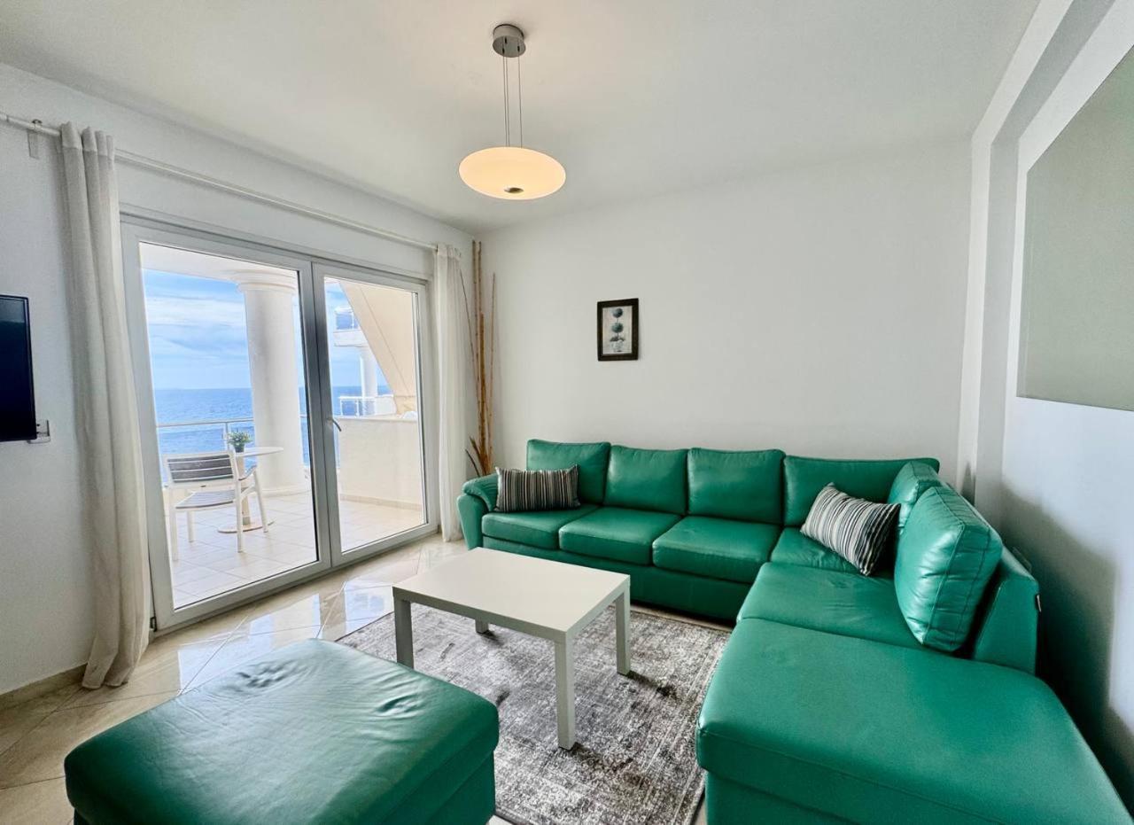 White Sea View Residence Sarandë Eksteriør bilde