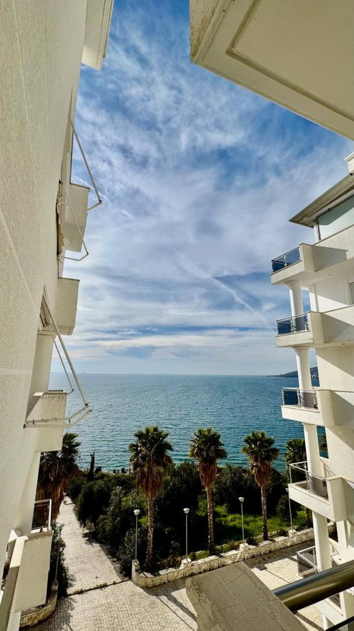 White Sea View Residence Sarandë Eksteriør bilde
